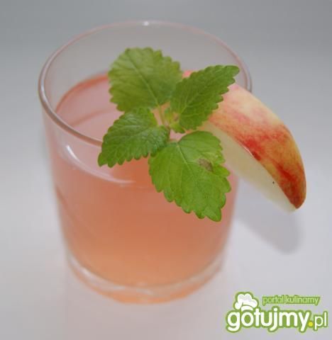 Kompot rabarbarowo-jabłkowy  Kompot rabarbarowo-jabłkowy
