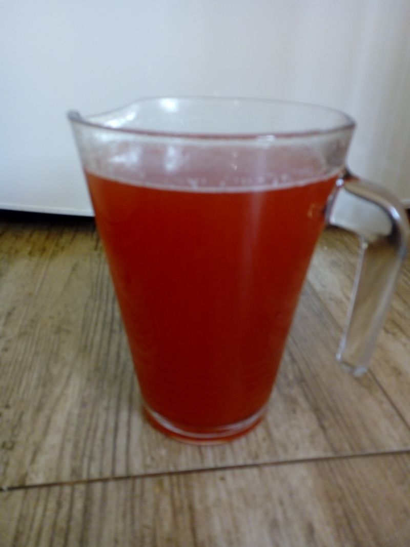 Kompot rabarbarowo - truskawkowy Kompot rabarbarowo - truskawkowy
