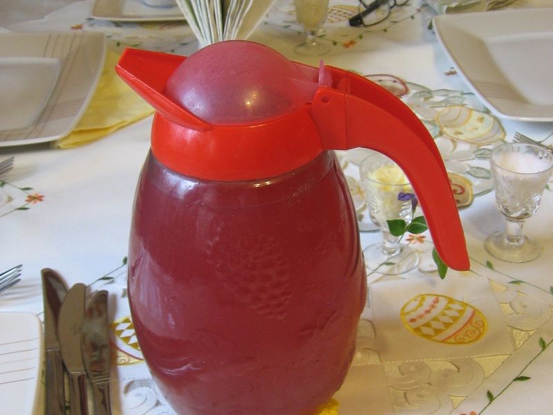 Kompot truskawkowo-ananasowo-brzoskwiniowy