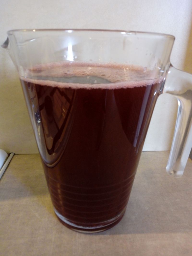 Kompot wiśniowo - truskawkowy Kompot wiśniowo - truskawkowy