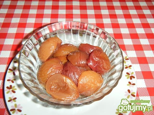 Kompot z brzoskwiń Kompot z brzoskwiń