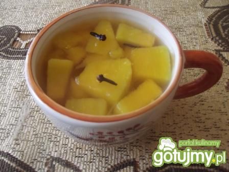 Kompot z dyni z goździkami Kompot z dyni z goździkami