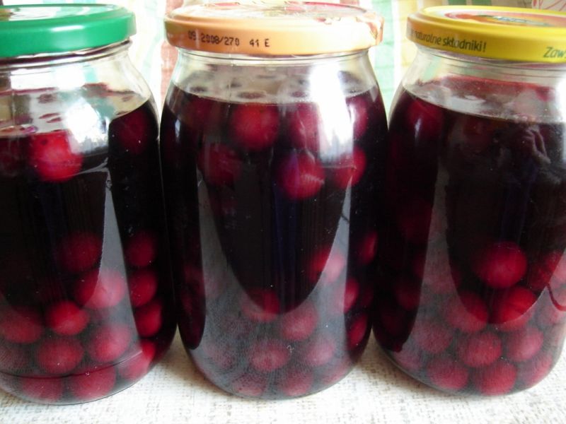 Kompot z wiśni na zimę