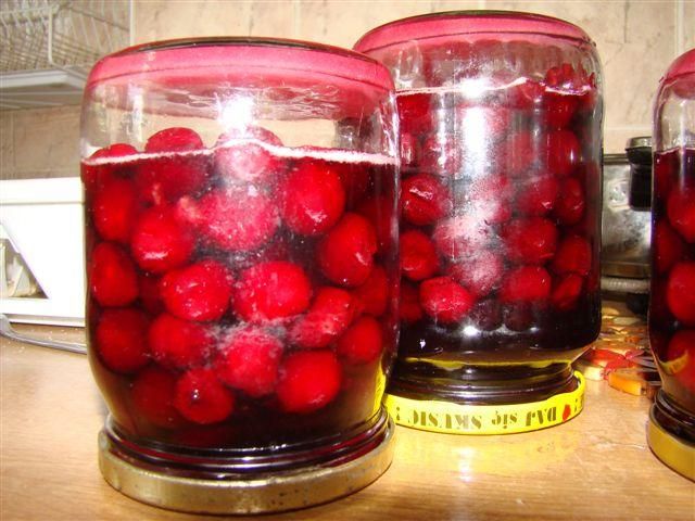 kompot z wiśni na zimę
