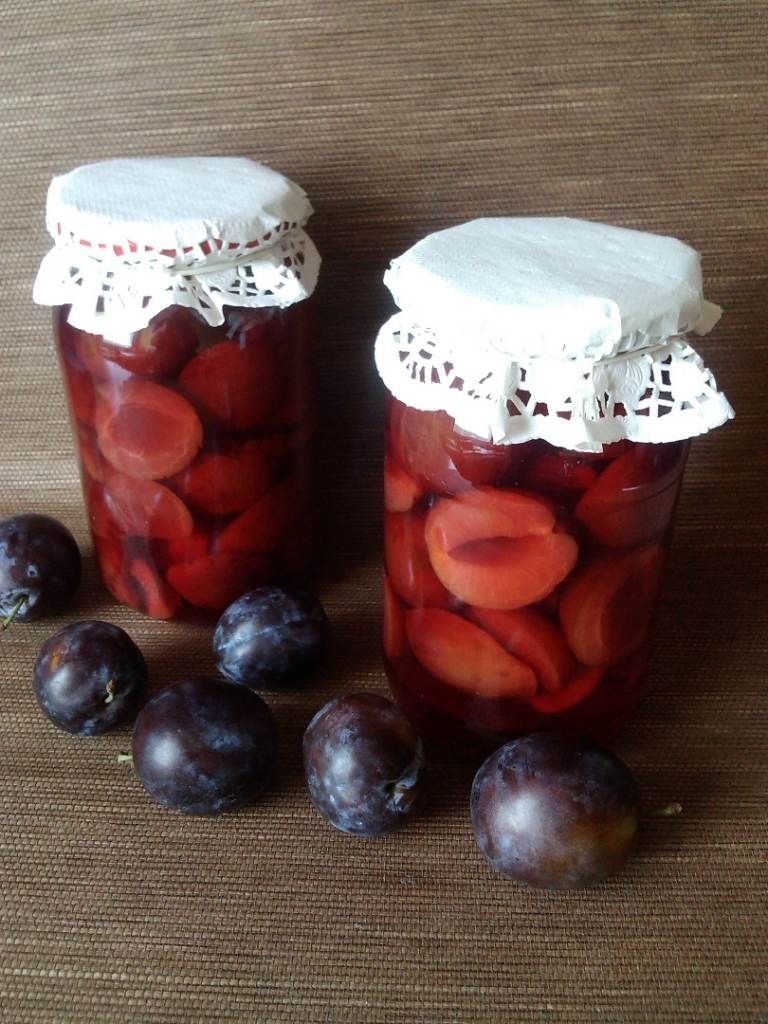 Kompot ze śliwek do słoików - na zimę 