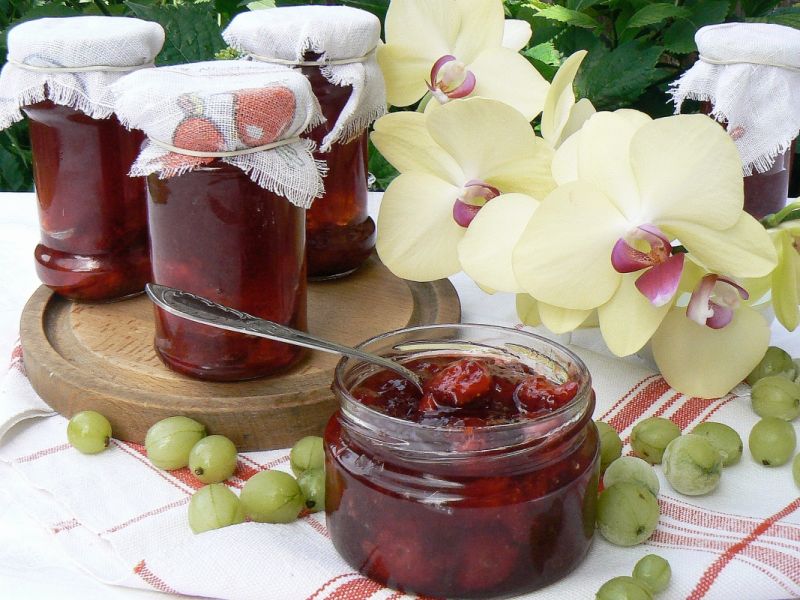 Konfitura truskawkowo agrestowa  Konfitura truskawkowo agrestowa