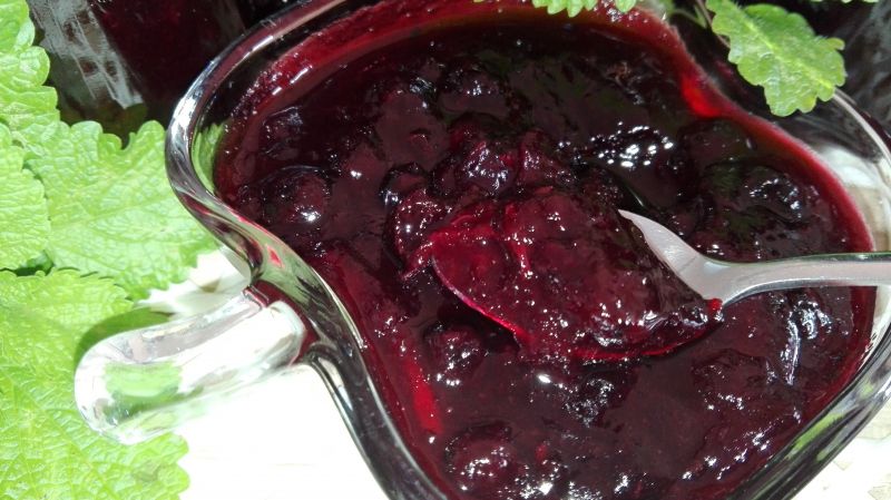 Konfitura z aronii, gruszki i jabłka Konfitura z aronii, gruszki i jabłka