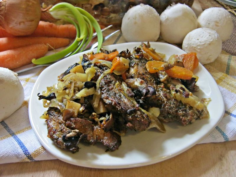 Koperkowa karkówka pieczona z warzywami Koperkowa karkówka pieczona z warzywami