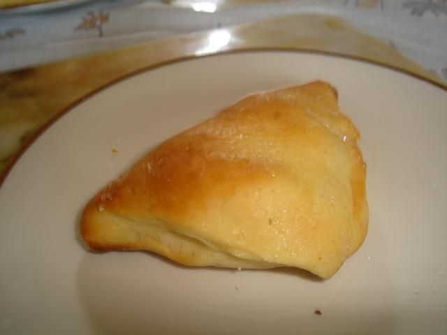 Koperty drożdżowe z jabłkami. Koperty drożdżowe z jabłkami.