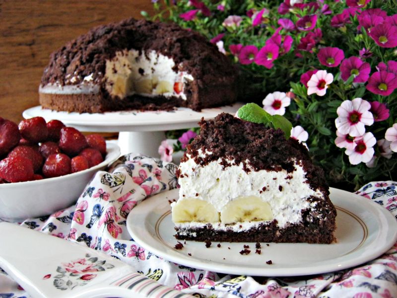 Kopiec kreta z bananami