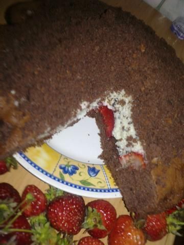 Kopiec kreta z truskawkami