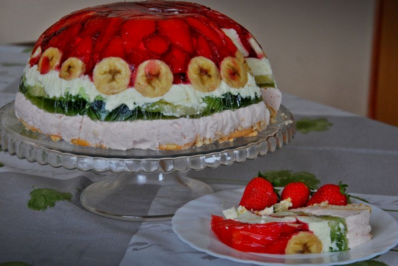 Kopiec śmietanowo- owocowy