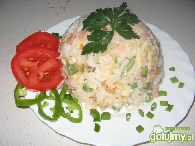 Kopułka ryżowo-warzywno-rybna