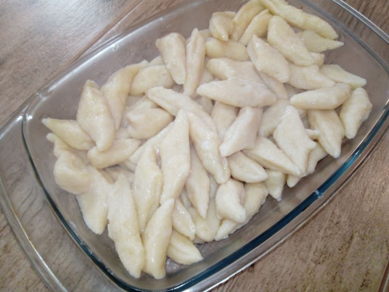 Kopytka kukurydziane z serem feta Kopytka kukurydziane z serem feta