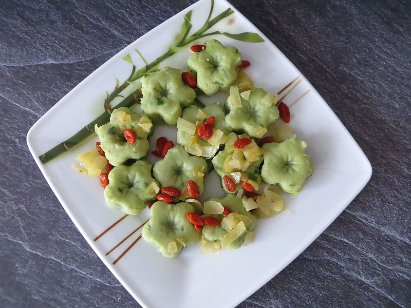 Kopytka "kwiatuszki"