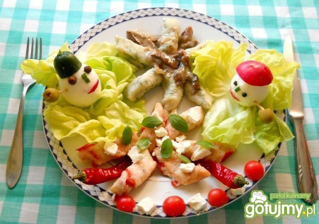 Kopytka w  z suszonymi pomidorami i fetą