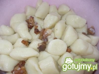 Kopytka ze skwarkami 4