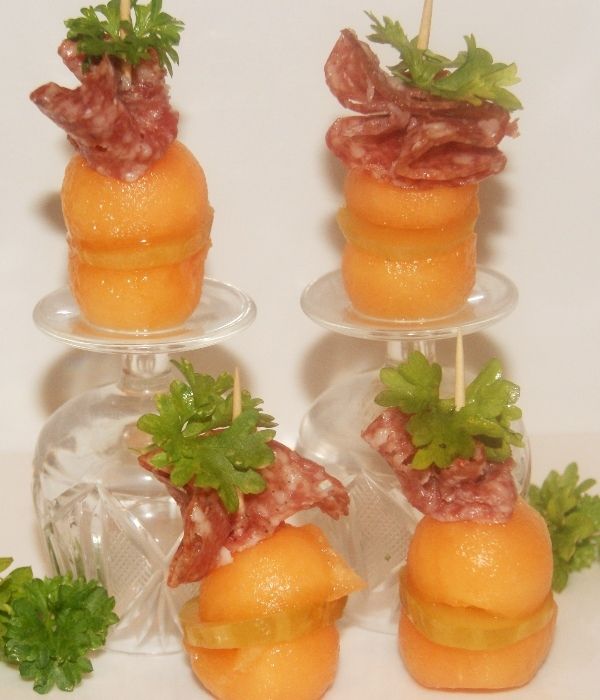 Koreczkowy banał ? - nie do końca Koreczkowy banał ? - nie do końca