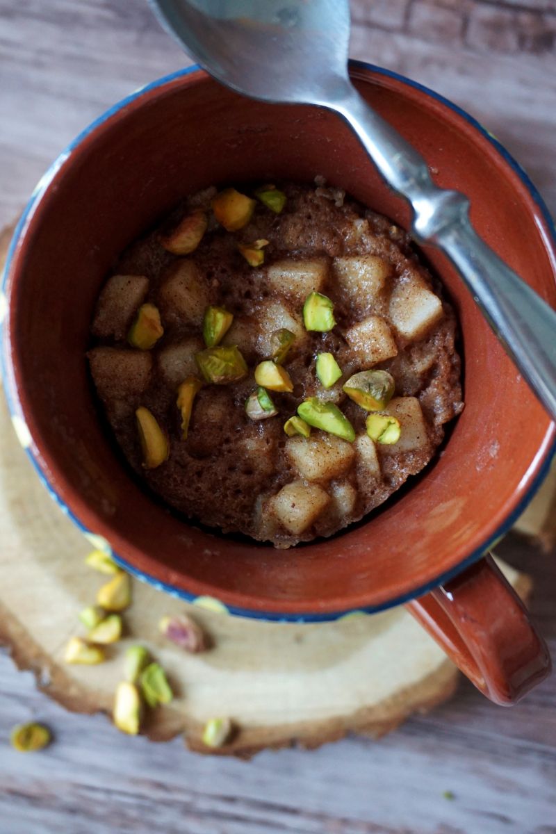 Korzenne ciasto jabłkowe z kubka Korzenne ciasto jabłkowe z kubka