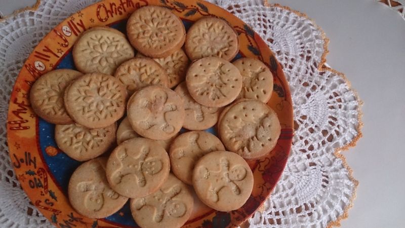 Korzenne herbatniki ze stempelkami Korzenne herbatniki ze stempelkami