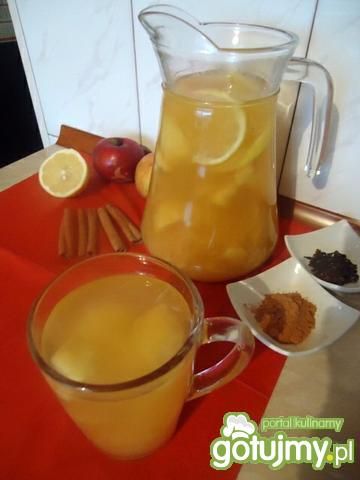 Korzenny kompot z jabłek Korzenny kompot z jabłek