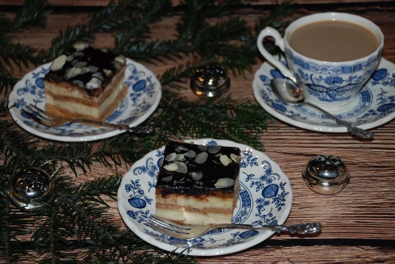 Korzenny sernik gotowany  Korzenny sernik gotowany