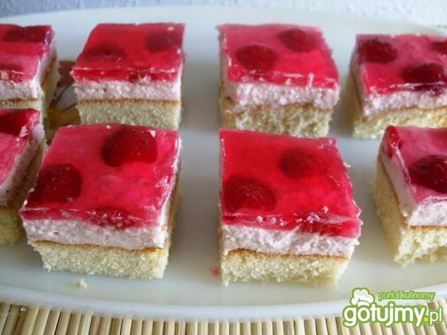 Kostka jogurtowo-malinowa