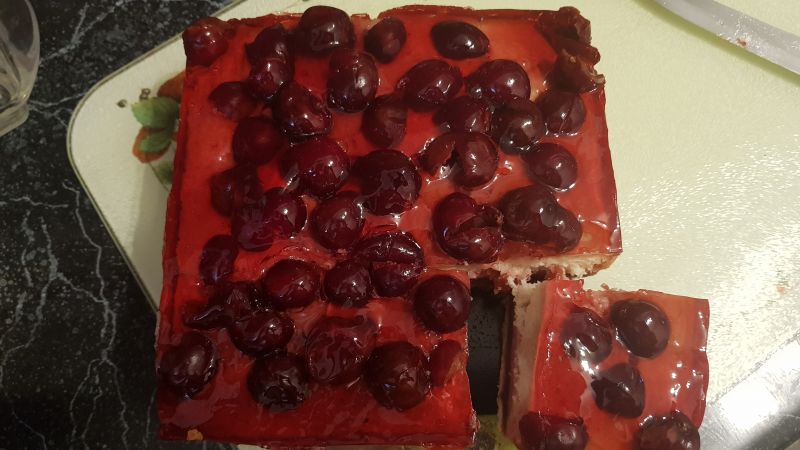 Kostka śliwkowe-wiśniowa Kostka śliwkowe-wiśniowa