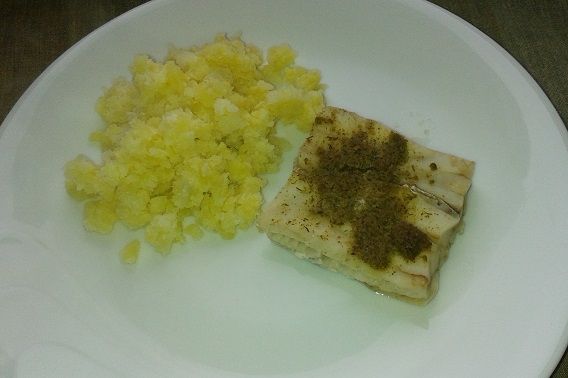 Kostki z mintaja w ziołach pieczone