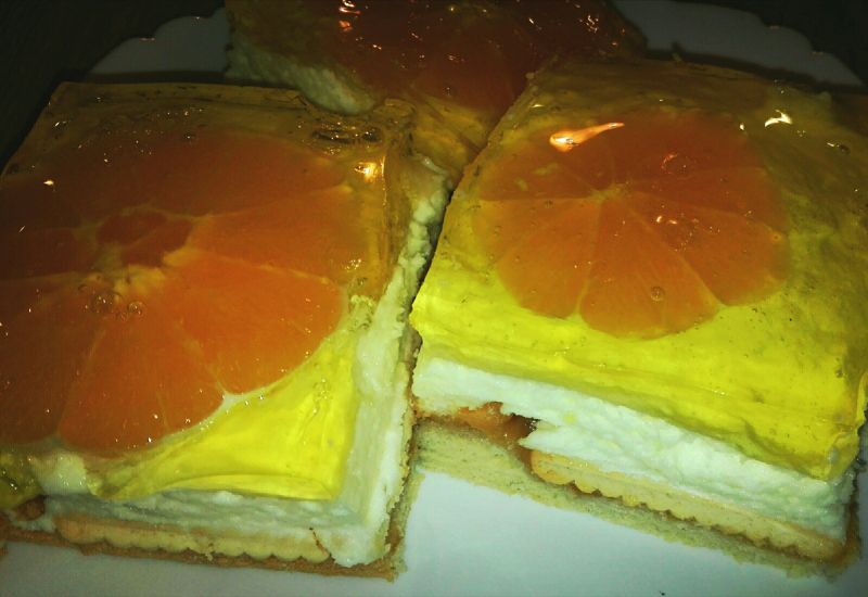 Kostki z pomarańczą i bananem Kostki z pomarańczą i bananem