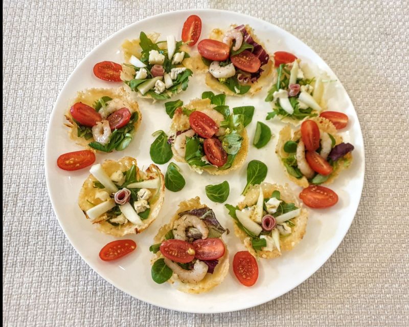 Koszyczki parmezanowe na dwa sposoby