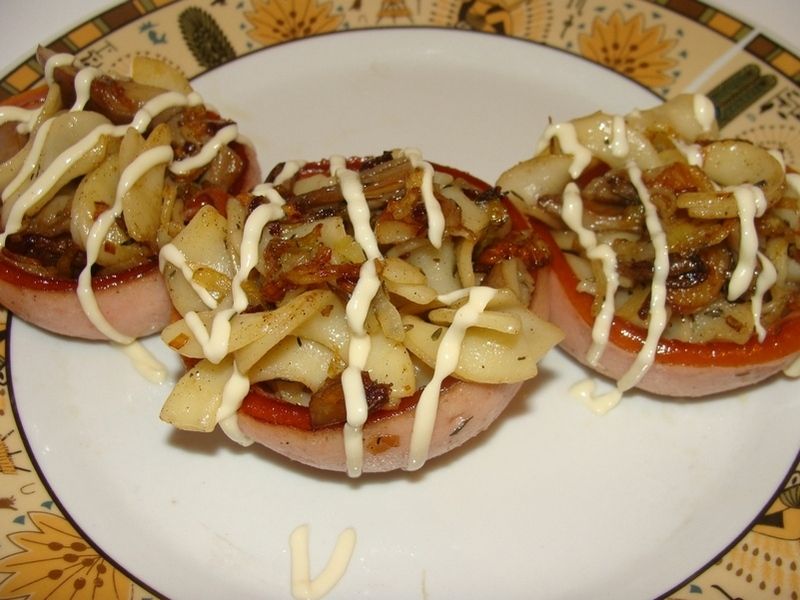  Koszyczki z mortadeli i boczniaków