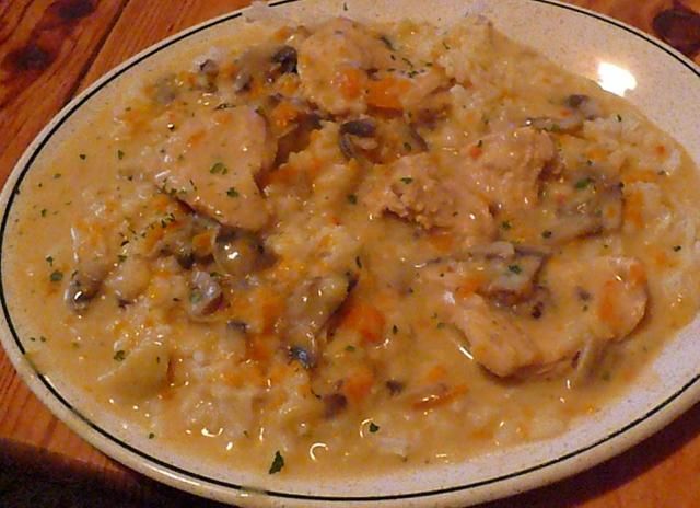 Kotleciki drobiowe w sosie warzywnym