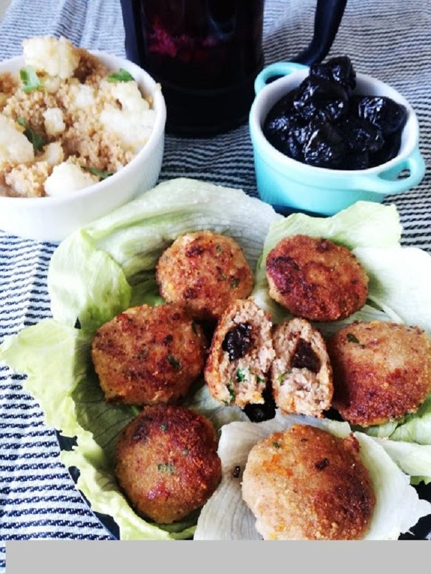 Kotleciki faszerowane śliwką 