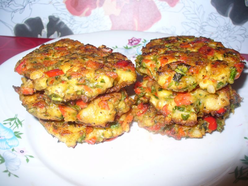 Kotleciki indycze z warzywami