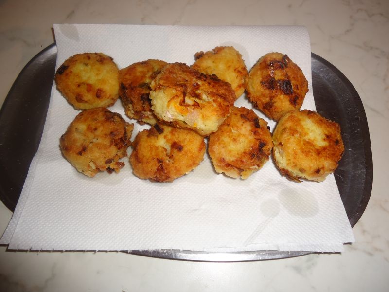 Kotleciki jaglane z cukinią