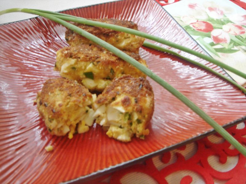 Kotleciki jajeczne ze szczypiorkiem