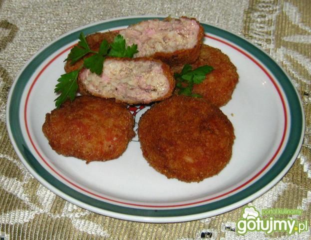 Kotleciki mielone z niespodzianką