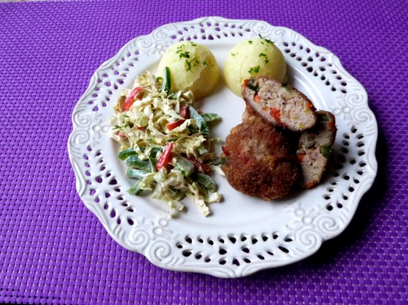 Kotleciki mielone z warzywami Kotleciki mielone z warzywami