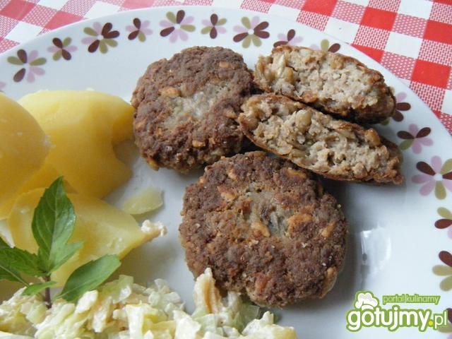 Kotleciki mielone z ziarnami słonecznika Kotleciki mielone z ziarnami słonecznika