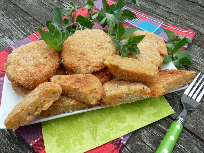 Kotleciki na słodko - z bananem i marchewką