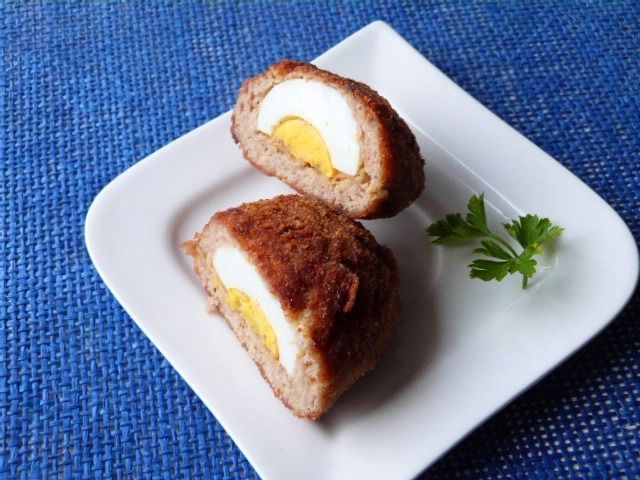 Kotleciki nadziewane jajkami Kotleciki nadziewane jajkami