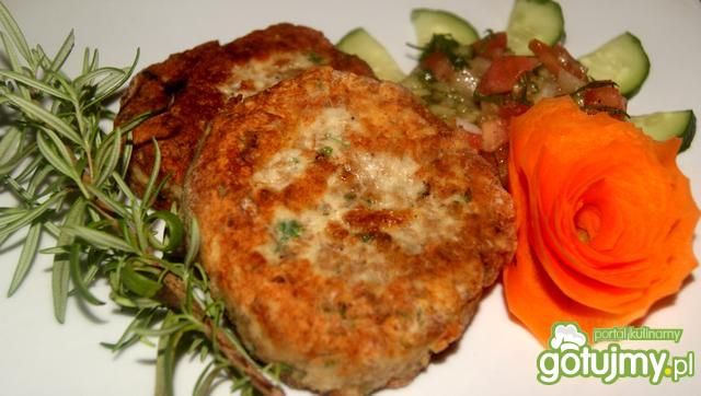 Kotleciki pół-drobiowe Kotleciki pół-drobiowe