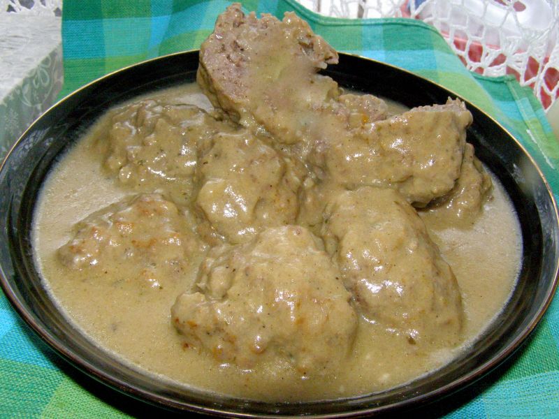 Kotleciki wołowe w sosie grzybowym