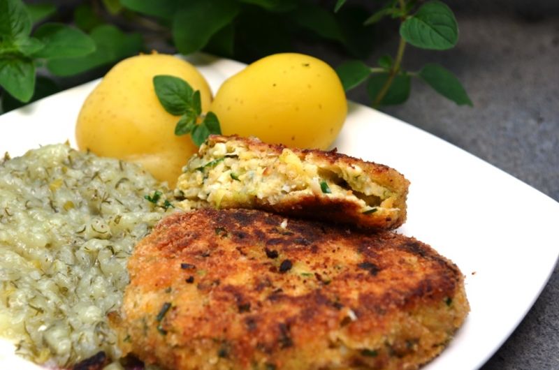 Kotleciki z kalafiora, cukinii i jajek  Kotleciki z kalafiora, cukinii i jajek