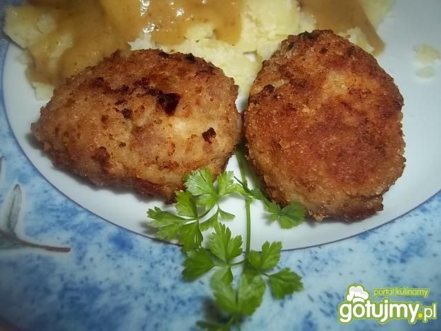 Kotleciki z kaszą manną