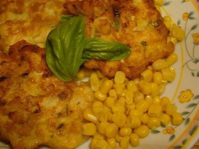 Kotleciki z kurczaka z kukurydzą