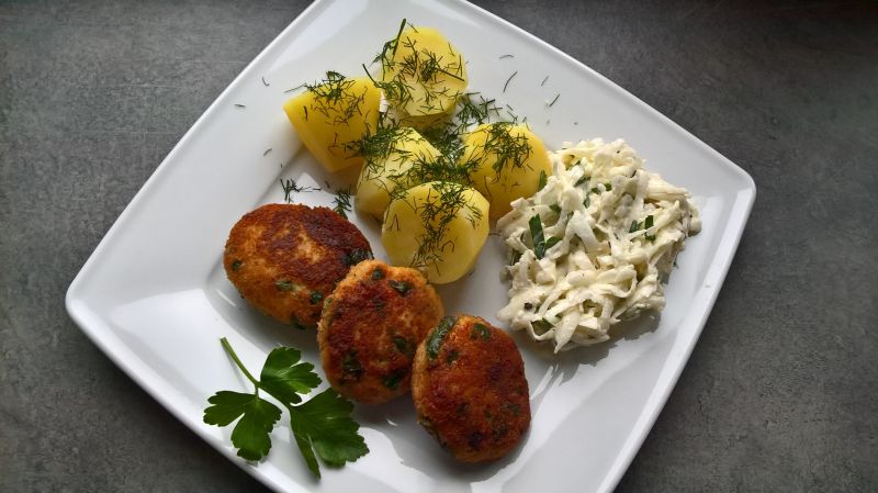 Kotleciki z morszczuka Kotleciki z morszczuka