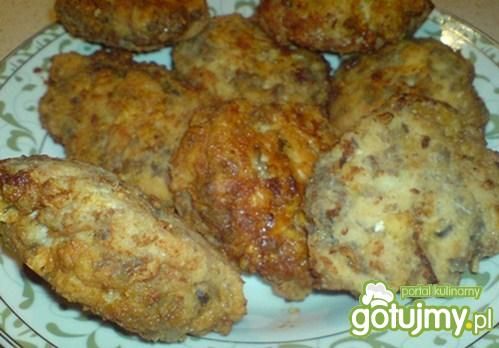 Kotleciki z pieczarkami+ser+pieczarki Kotleciki z pieczarkami+ser+pieczarki