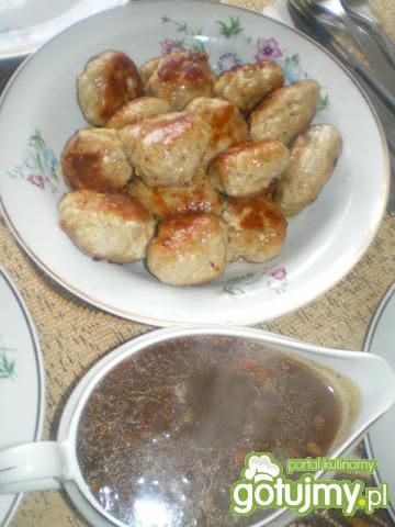 Kotleciki z sosem myśliwskim Kotleciki z sosem myśliwskim